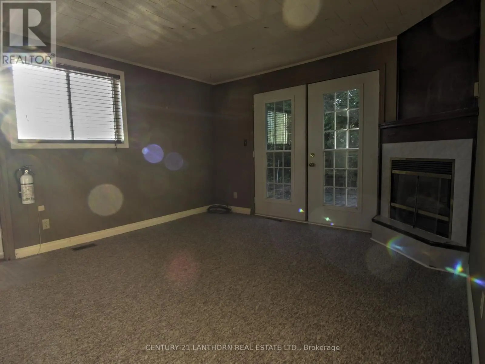 84 Picton Main Street W, Prince Edward County, Ontario  K0K 2T0 - Photo 3 - X8397230