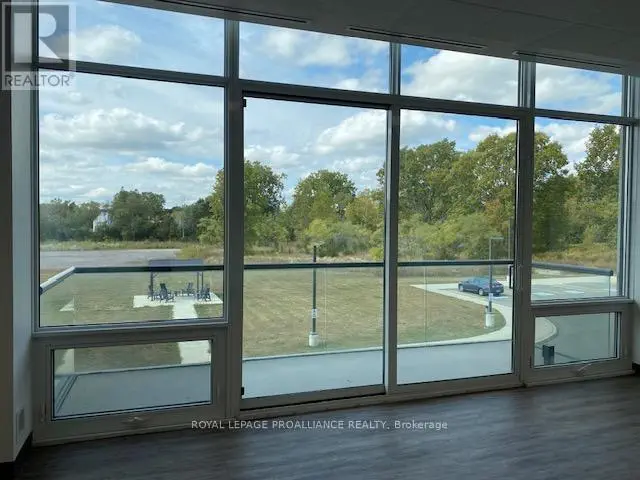 2 Flr C - 58 Plant Street, Quinte West, Ontario  K0K 1E0 - Photo 2 - X7054088
