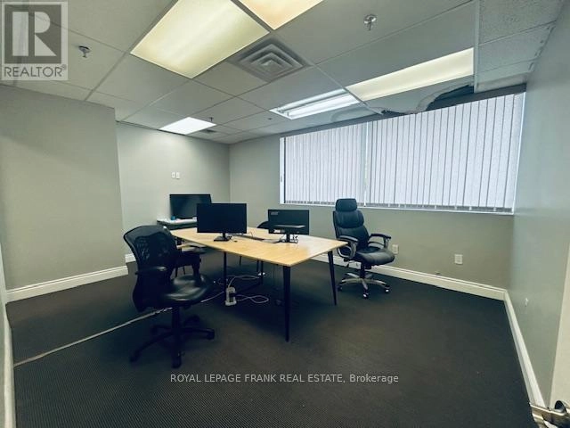 206 - 114 Dundas Street E, Whitby, Ontario  L1N 2H7 - Photo 4 - E9019828