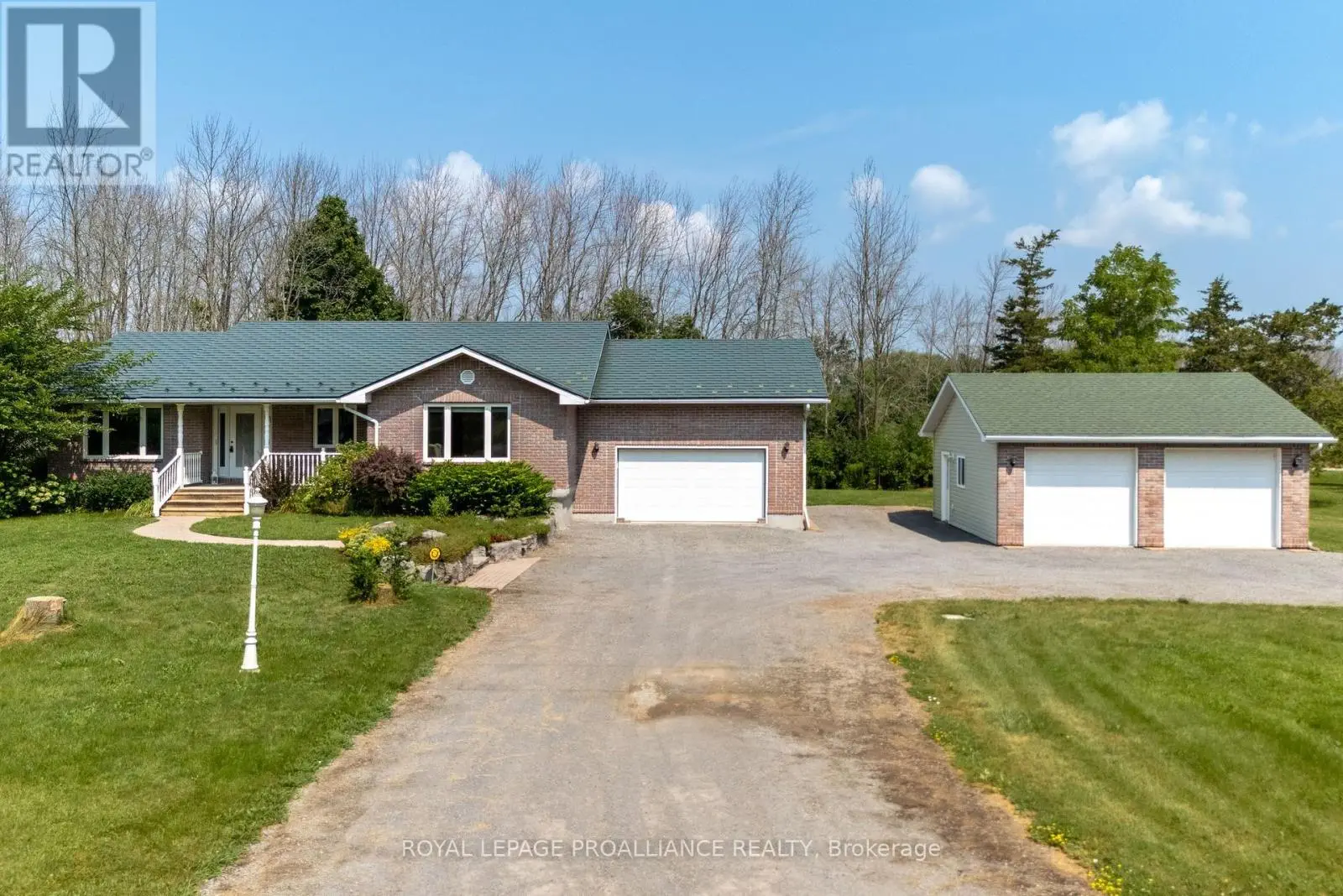 32 Pierce Road, Prince Edward County, Ontario  K0K 1G0 - Photo 1 - X9246230