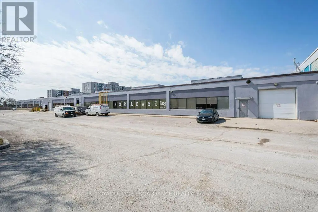 14 - 161 Bridge Street W, Belleville, Ontario  K8P 1K2 - Photo 1 - X9241817