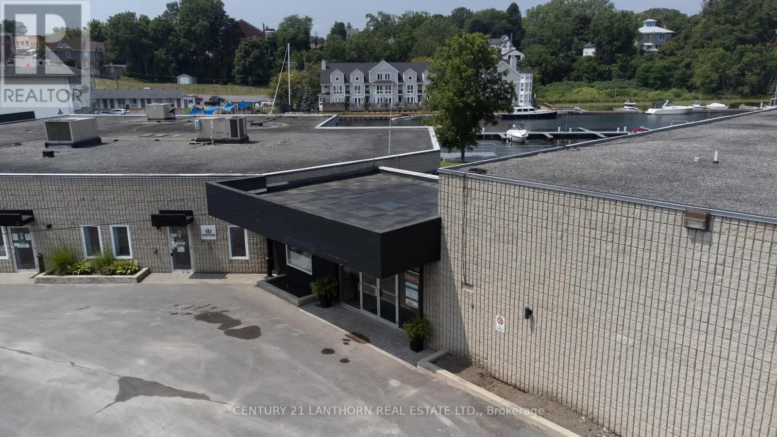 205 - 35 Bridge Street, Prince Edward County, Ontario  K0K 2T0 - Photo 2 - X9258839