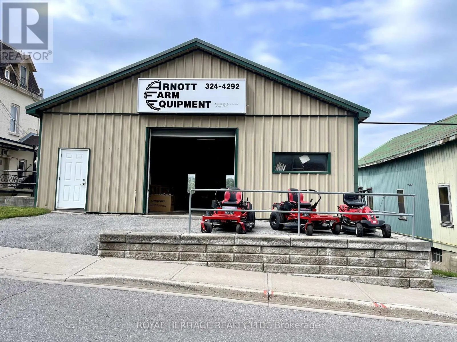 6 Kent Street E, Kawartha Lakes, Ontario  K9V 2C1 - Photo 1 - X9272138