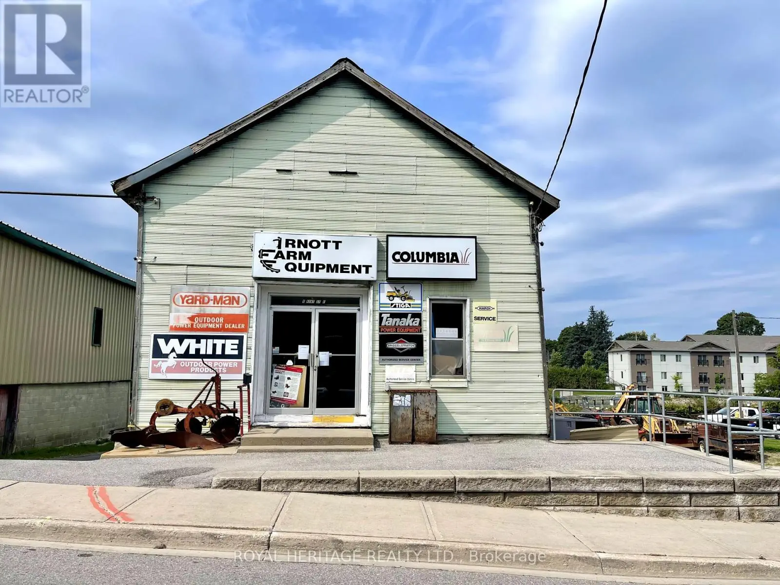8 Kent Street E, Kawartha Lakes, Ontario  K9V 2C1 - Photo 1 - X9272226