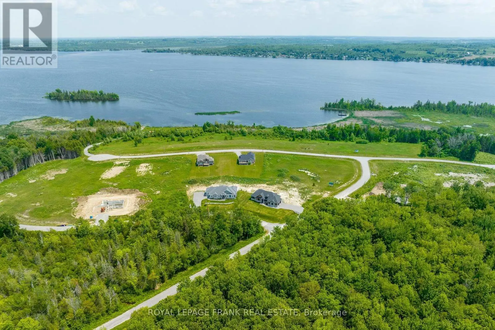 11 Avalon Drive, Kawartha Lakes, Ontario  K0M 1N0 - Photo 3 - X9380972