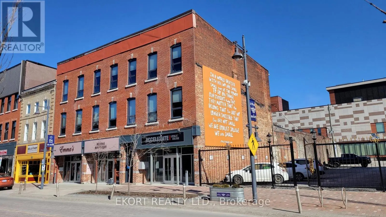 249-253 Front Street, Belleville, Ontario  K8N 2Z6 - Photo 1 - X9391504
