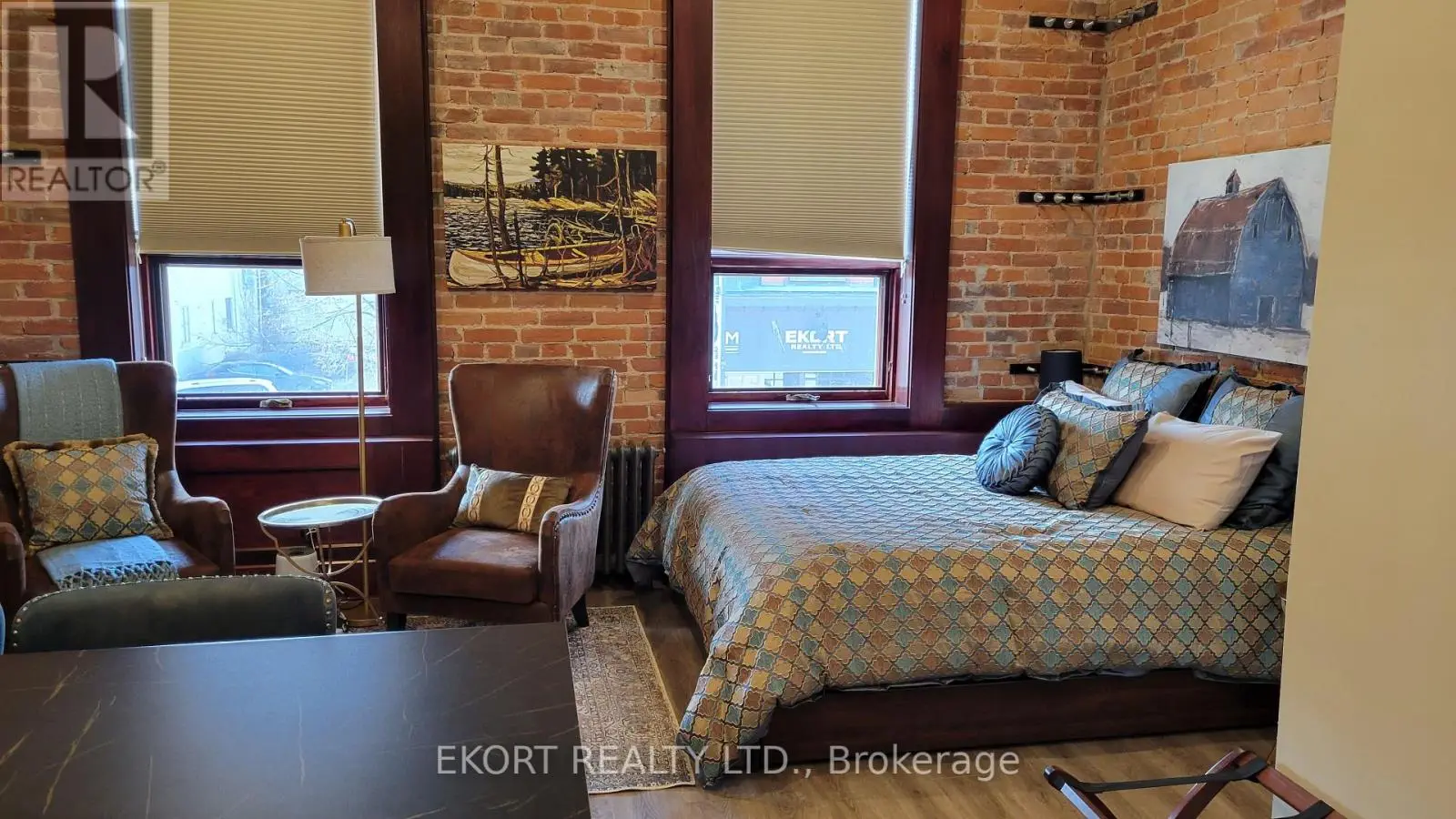 249-253 Front Street, Belleville, Ontario  K8N 2Z6 - Photo 3 - X9391504