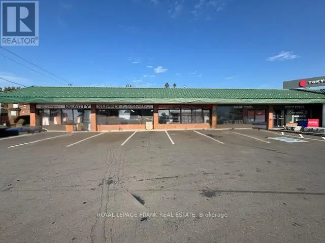 8 - 400 King Street W, Oshawa, Ontario  L1J 2J9 - Photo 1 - E10408422