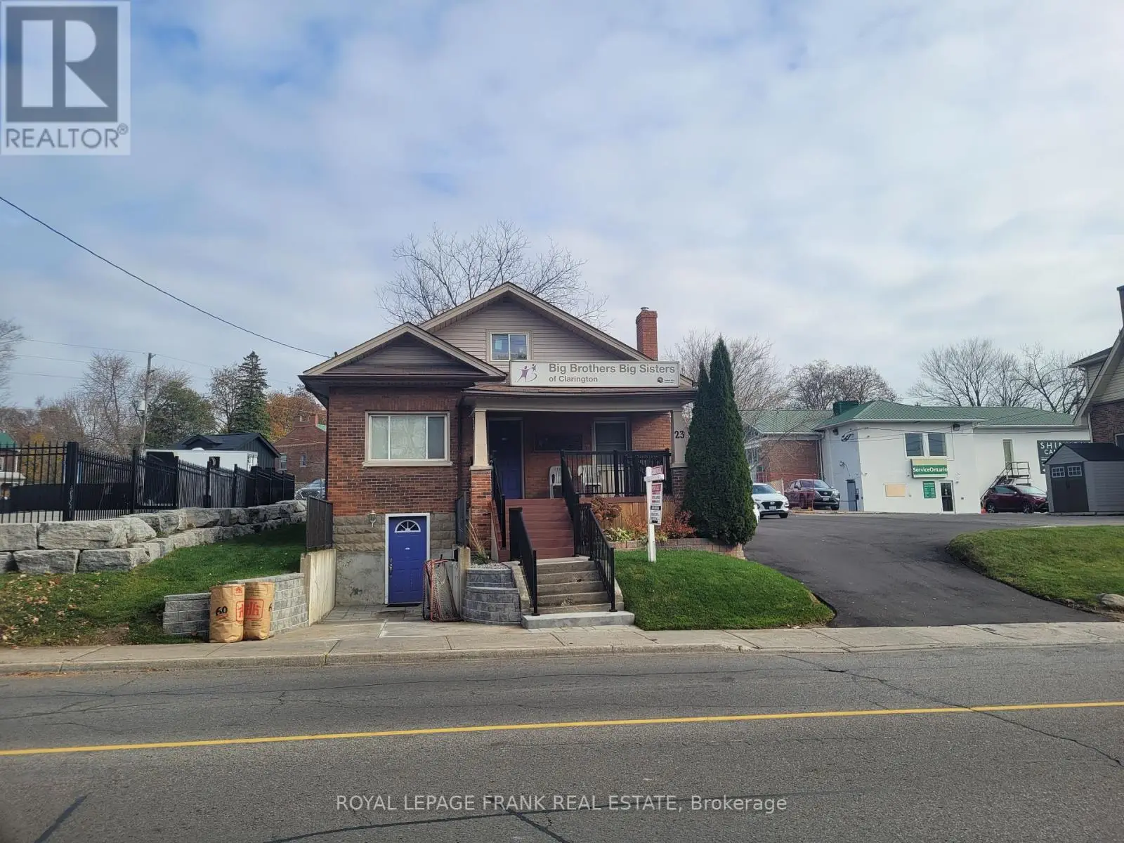 23 Scugog Street, Clarington, Ontario  L1C 3H7 - Photo 1 - E10427096