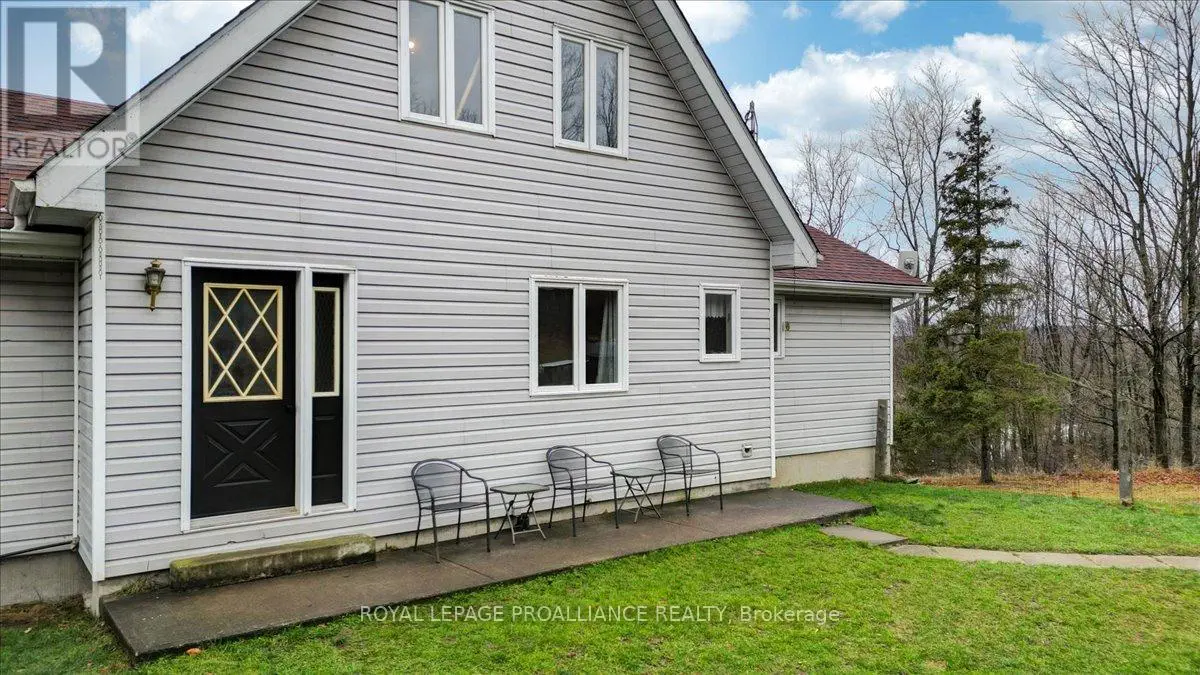 884 Centre Line Road, Marmora And Lake, Ontario  K0K 2M0 - Photo 2 - X11045854