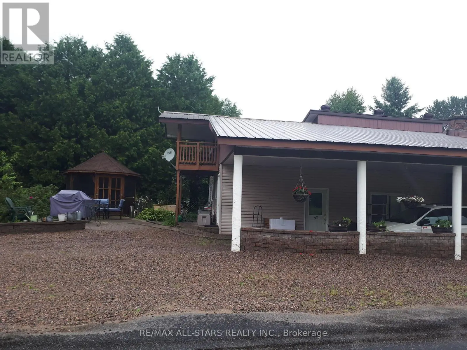 1007 Dewey Street, Highlands East, Ontario  K0M 1R0 - Photo 3 - X9513604