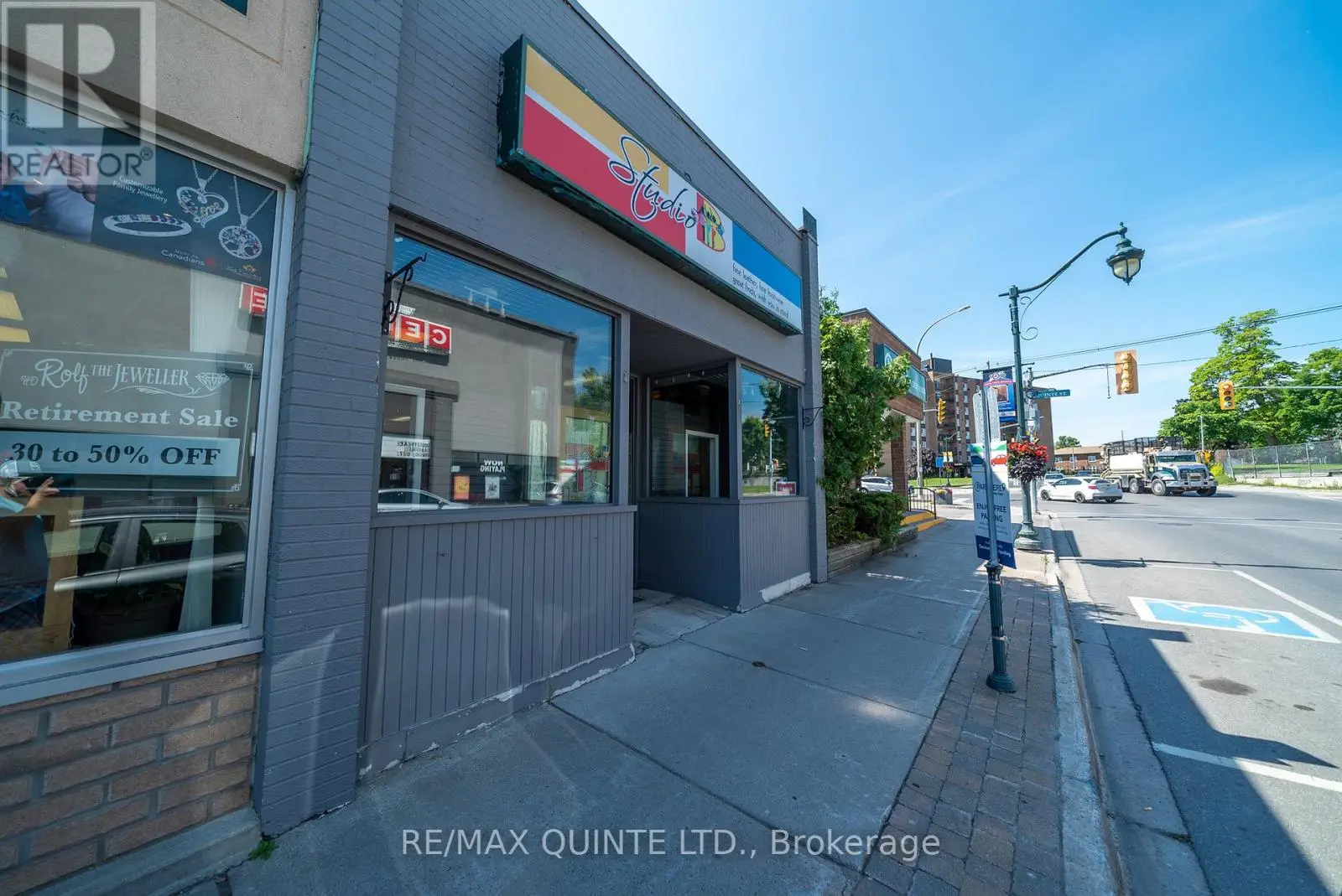 105 Dundas Street W, Quinte West, Ontario  K8V 3P4 - Photo 2 - X11234333