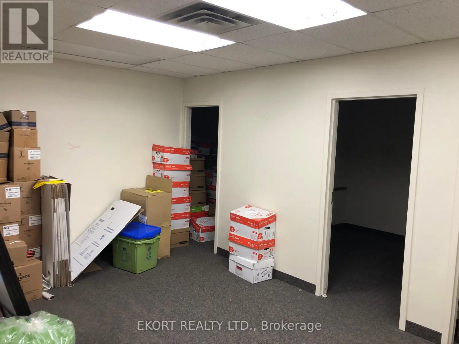 202 - 274 Dundas Street E, Belleville, Ontario  K8N 5A9 - Photo 2 - X11541807