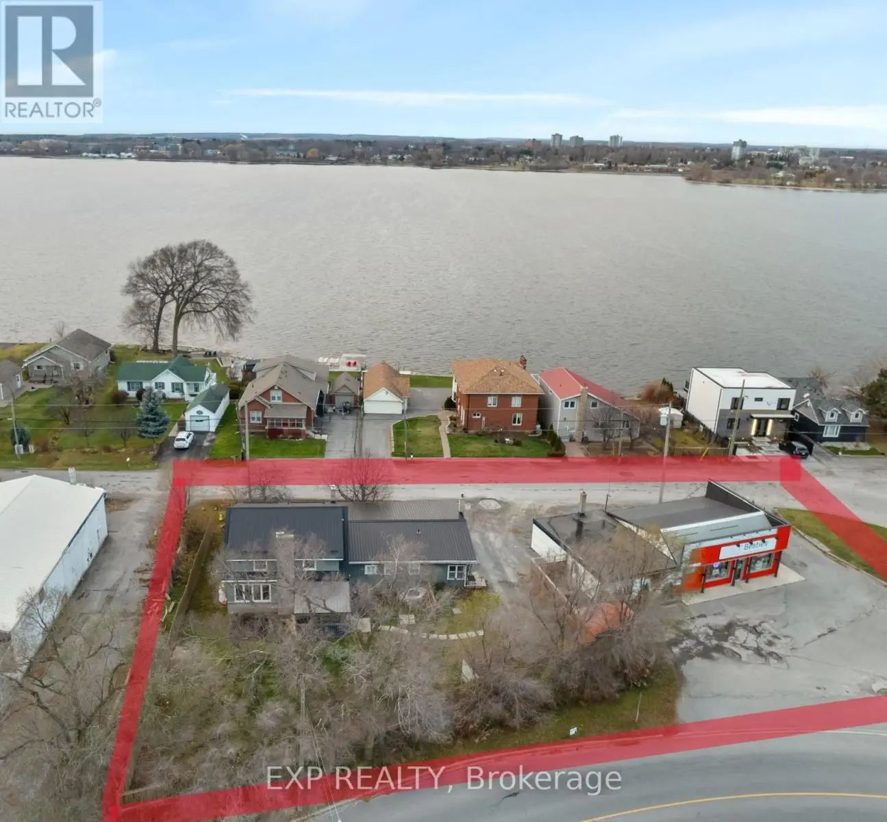 23 Ridley Street, Prince Edward County, Ontario  K8N 4Z1 - Photo 1 - X11882382