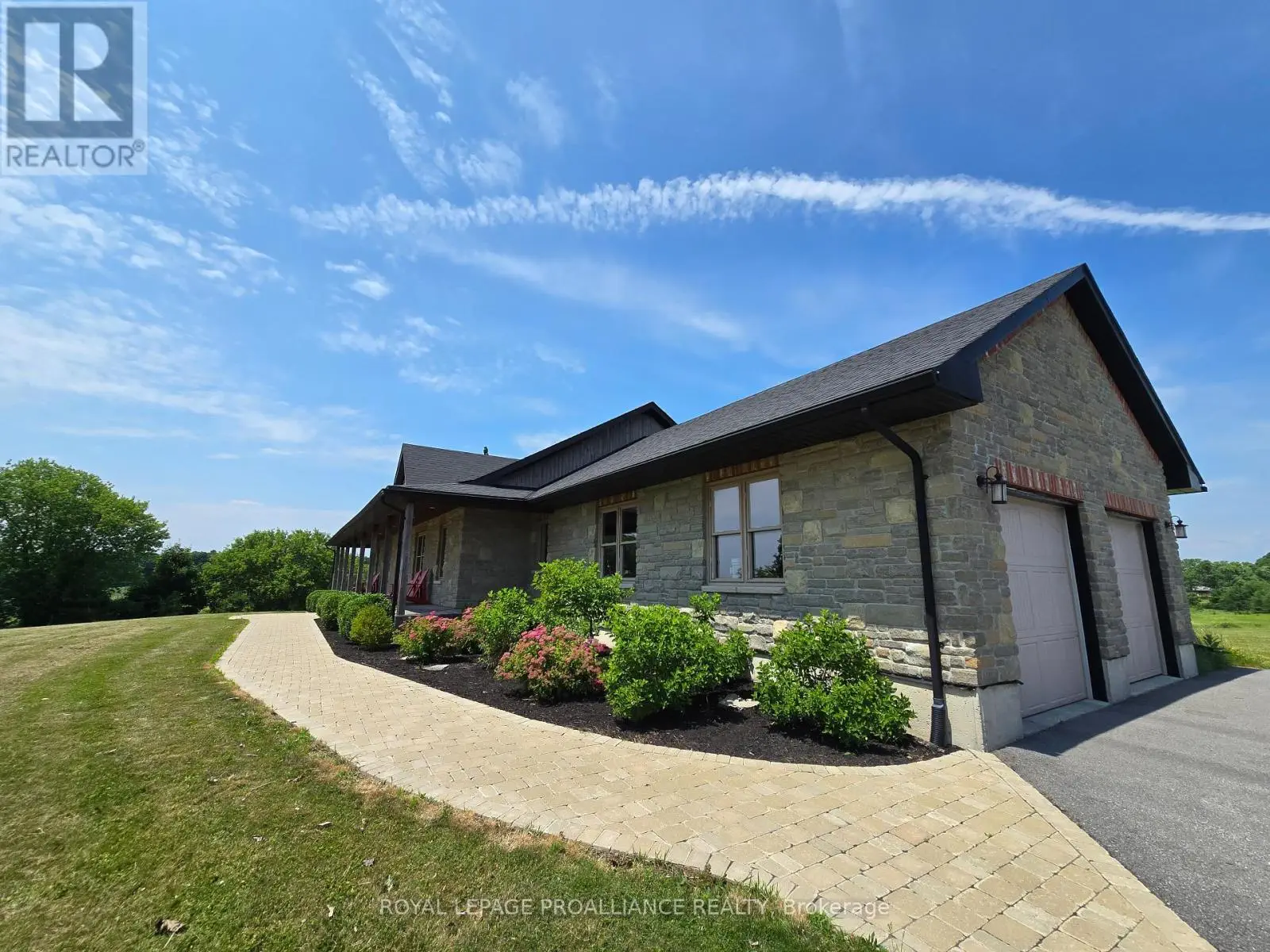 13762 Loyalist Parkway, Prince Edward County, Ontario  K0K 1A0 - Photo 2 - X11883095