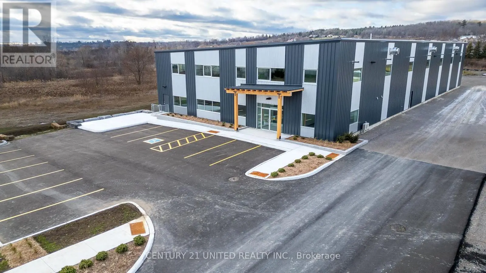 280 Jameson Drive, Peterborough West, Ontario  K9J 6X6 - Photo 1 - X11886189