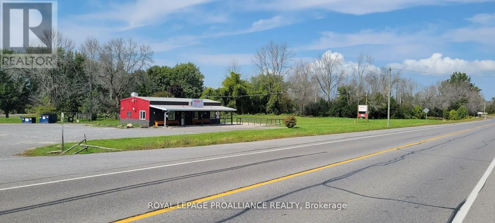 20261 Loyalist Parkway, Prince Edward County, Ontario  K0K 1L0 - Photo 2 - X11891601