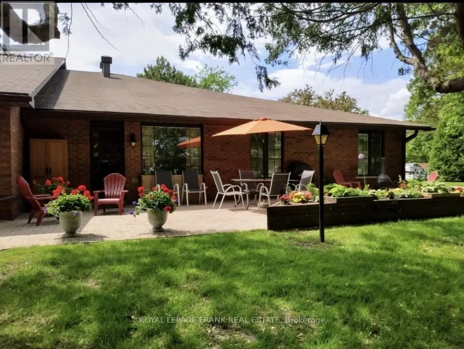 202 - 200 East Street S, Kawartha Lakes, Ontario  K0M 1A0 - Photo 1 - X10463708