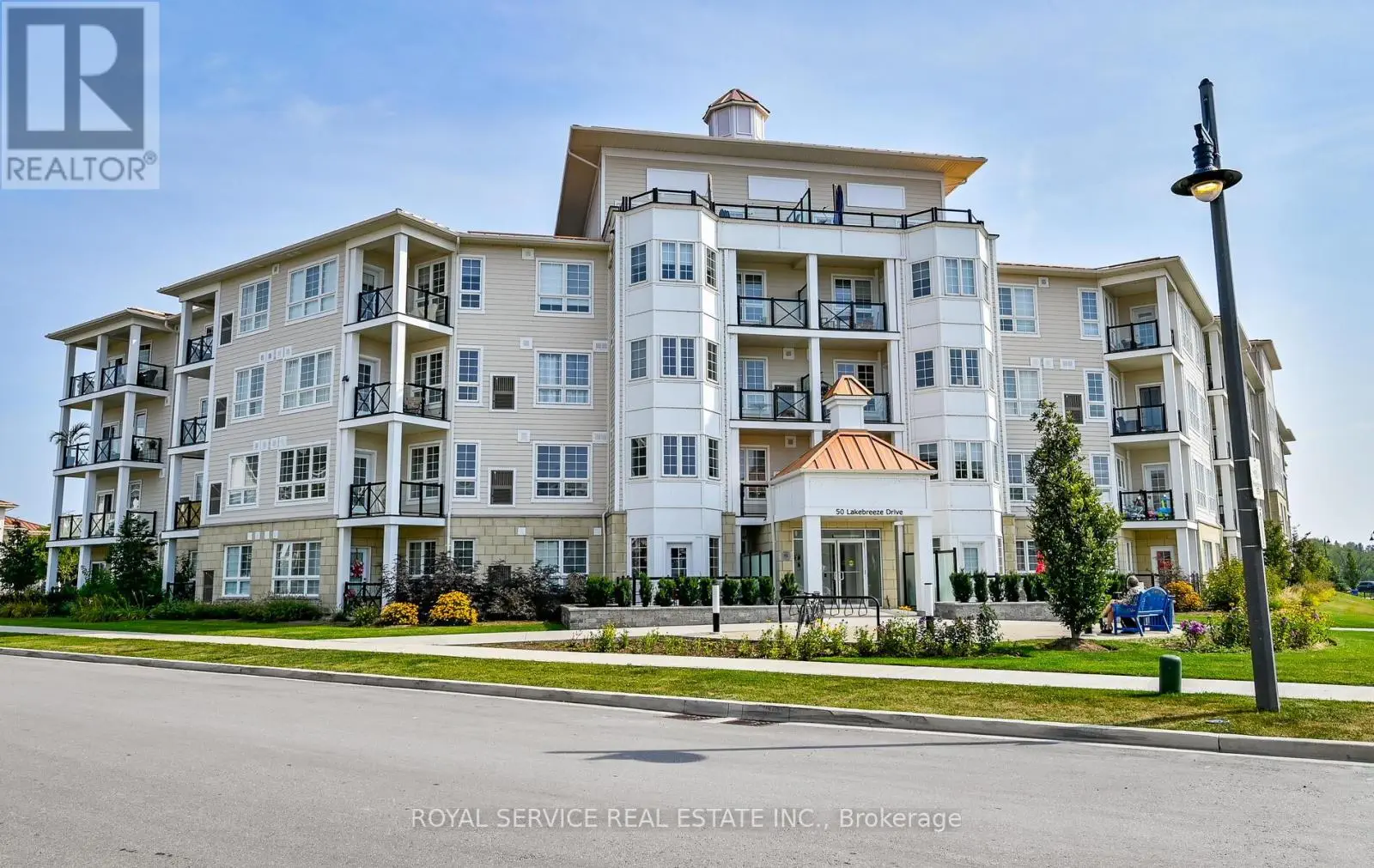 127 - 50 LAKEBREEZE DRIVE, Clarington, Ontario