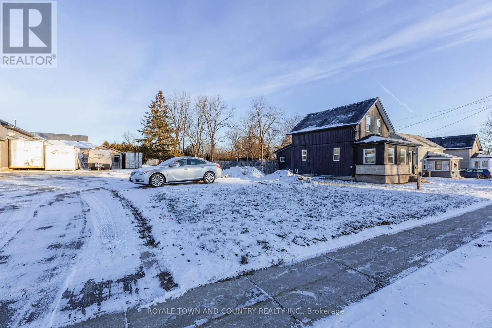 122 Queen Street, Kawartha Lakes, Ontario  K9V 1N3 - Photo 2 - X11911103