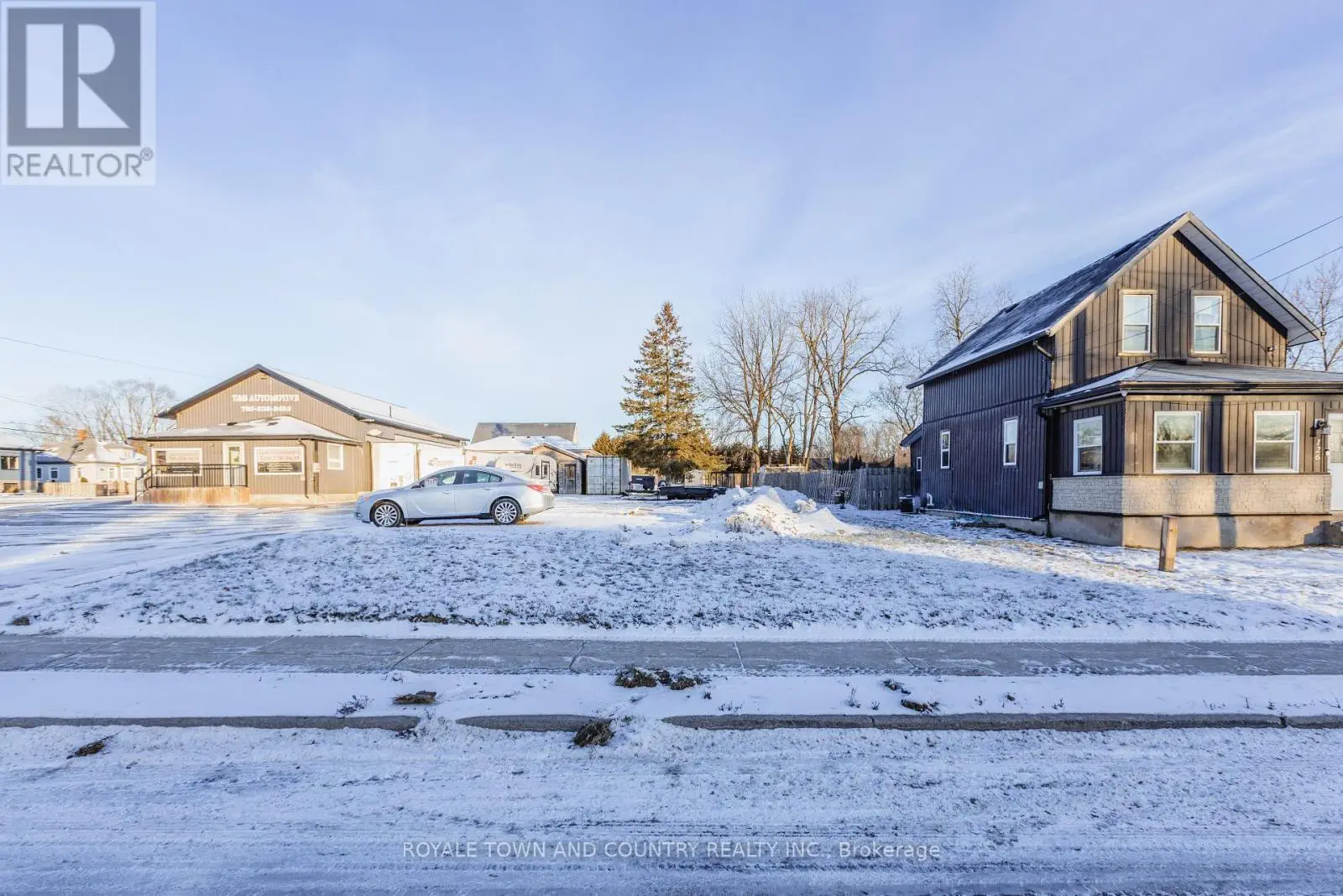 122 Queen Street, Kawartha Lakes, Ontario  K9V 1N3 - Photo 3 - X11911103