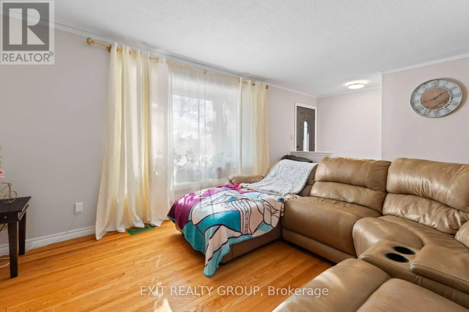 4 Walden Circle, Belleville, Ontario  K8P 2C3 - Photo 3 - X11909574