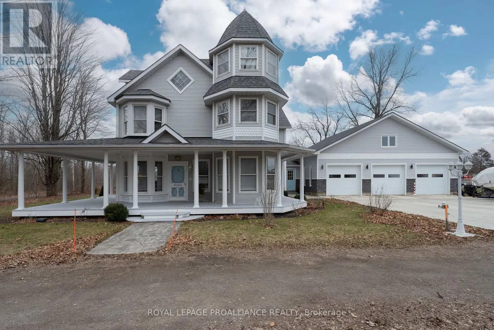 25 Prinyers Cove Crescent, Prince Edward County, Ontario  K0K 2T0 - Photo 2 - X10440537