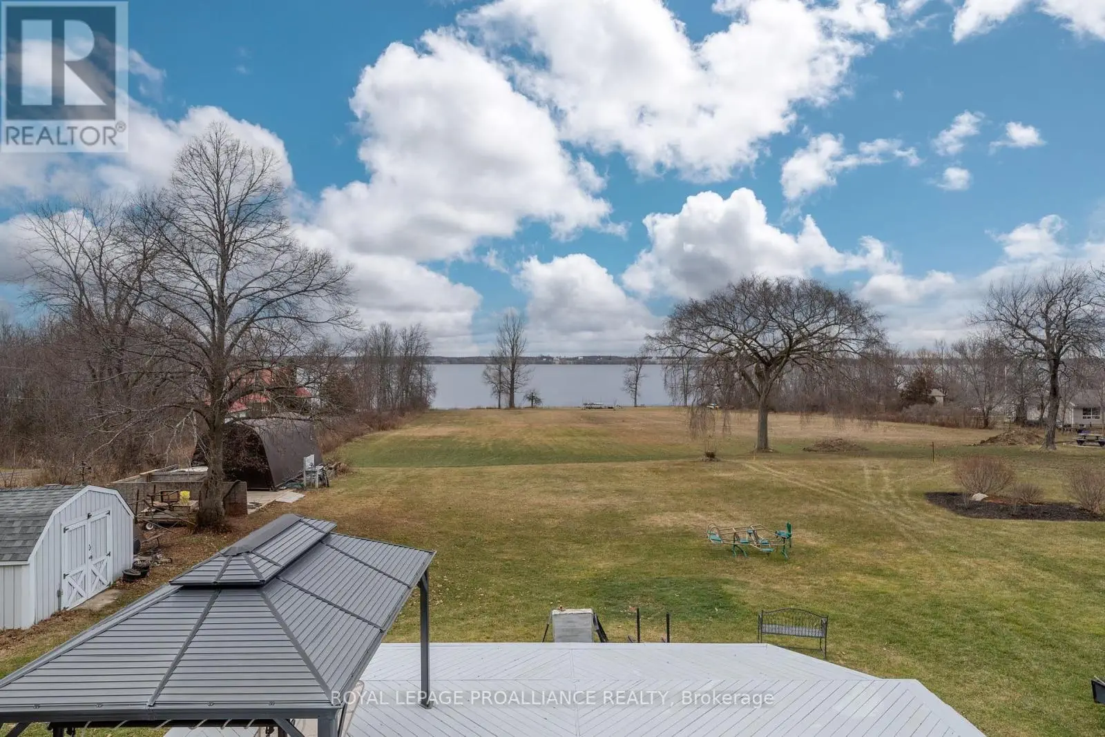25 Prinyers Cove Crescent, Prince Edward County, Ontario  K0K 2T0 - Photo 3 - X10440537