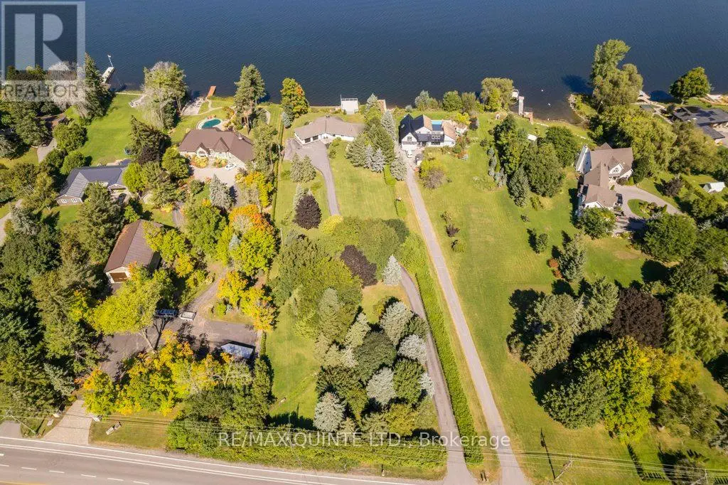 1190 County 3 Road, Prince Edward County, Ontario  K8N 4Z1 - Photo 2 - X11917200