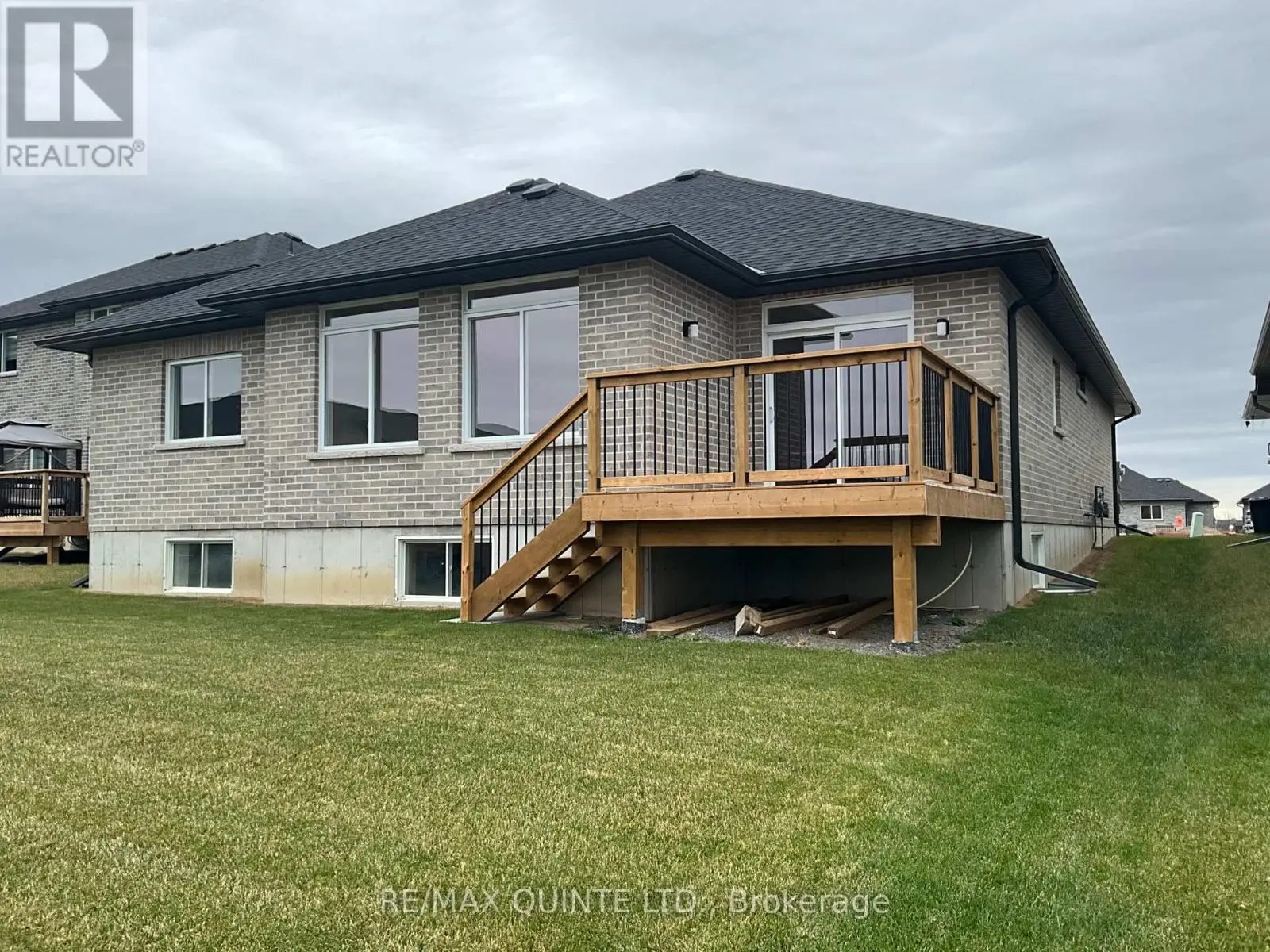 6 Vaughn Court, Belleville, Ontario  K8N 0R7 - Photo 2 - X10432873