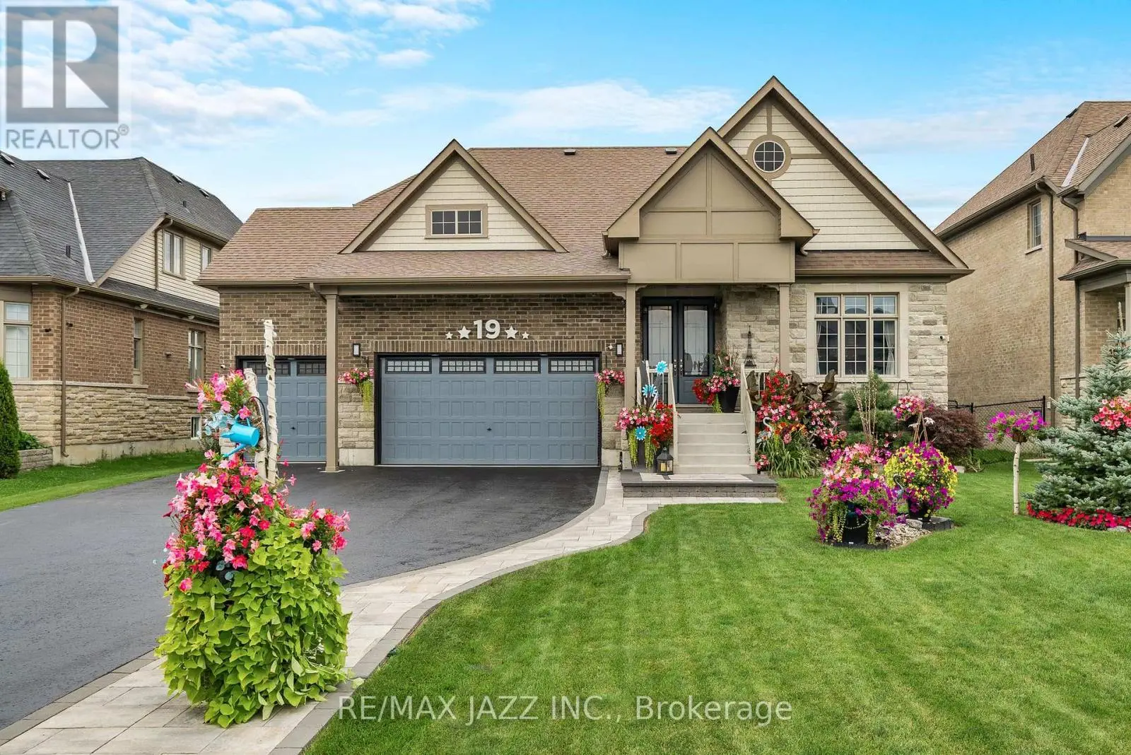 19 Summer Breeze Drive, Quinte West, Ontario  K0K 1L0 - Photo 1 - X11926206