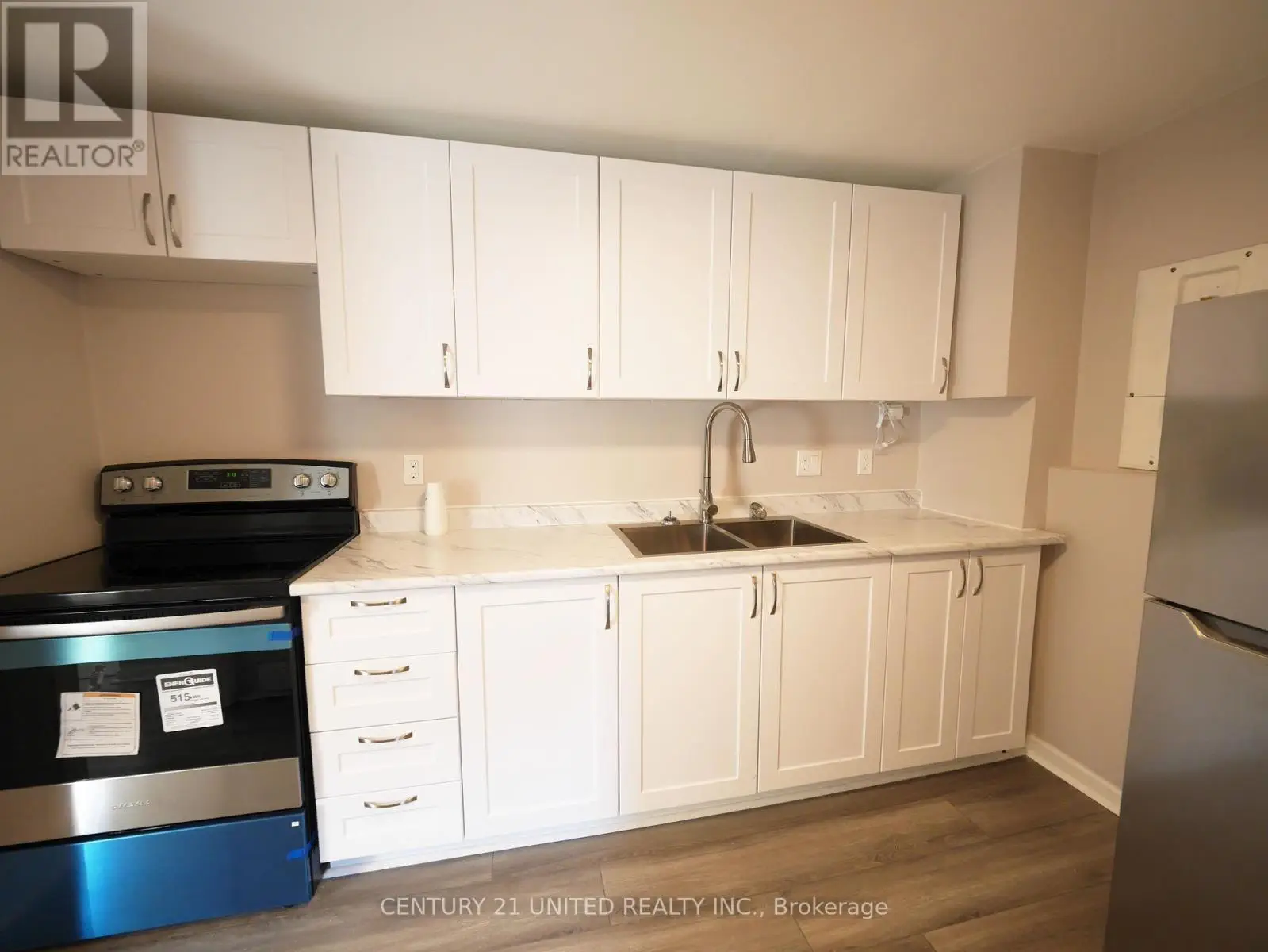 381a Queen Street, Peterborough Central, Ontario  K9H 3J7 - Photo 1 - X11927499