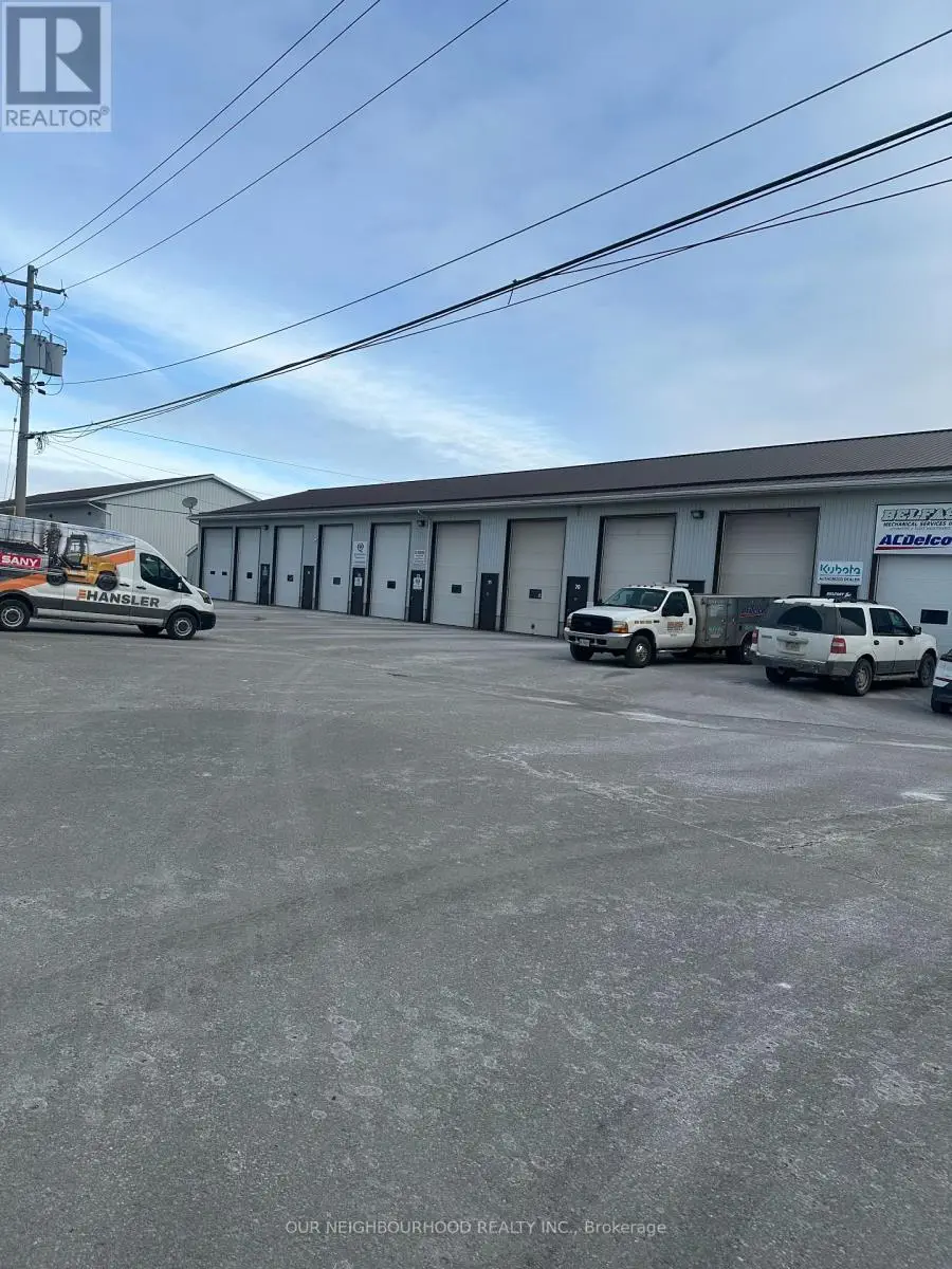 74-76 - 25 Frankford Crescent, Quinte West, Ontario  K8V 6H8 - Photo 1 - X11907693