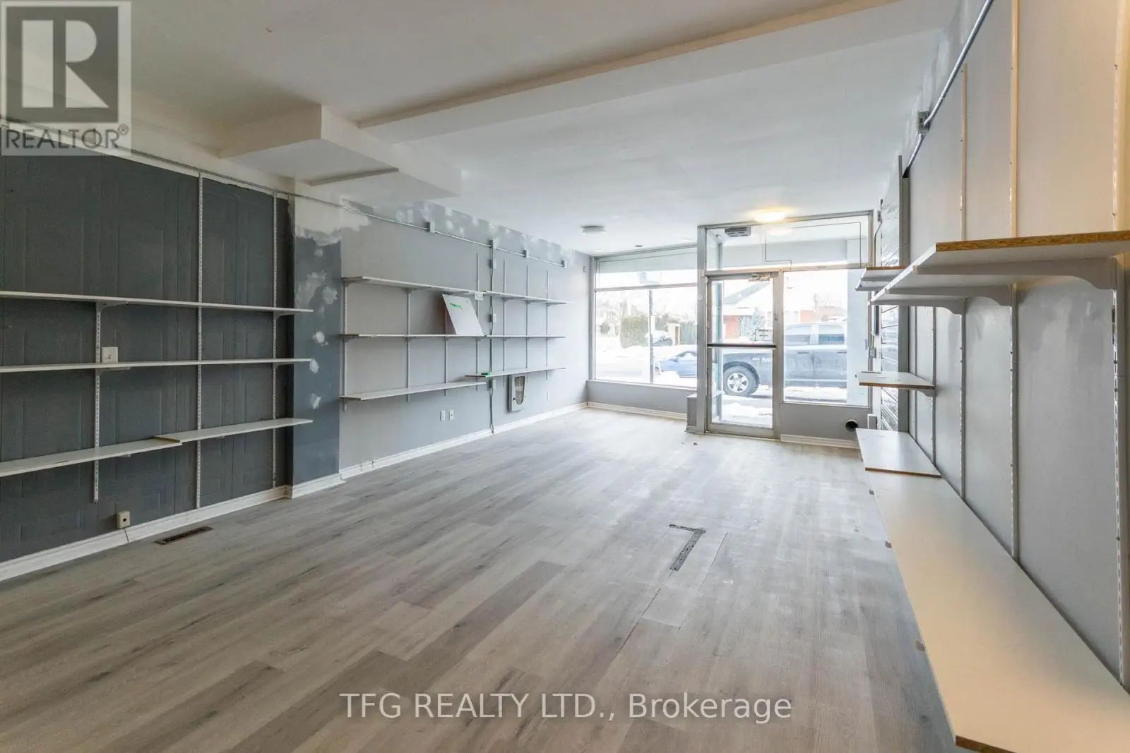 463 Bond Street E, Oshawa, Ontario  L1G 1B9 - Photo 3 - E11923513