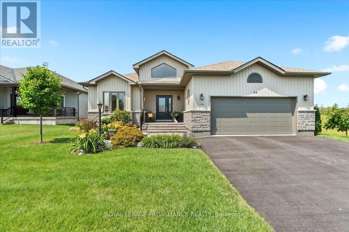 36 Dorchester Drive, Prince Edward County, Ontario  K0K 3L0 - Photo 2 - X11933502