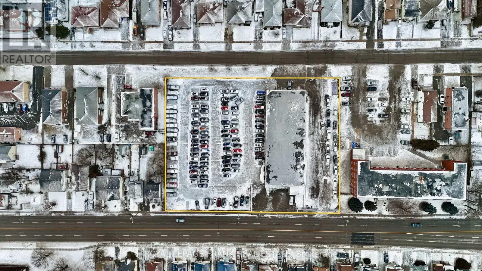182&188 Park Road S, Oshawa, Ontario  L1J 4H2 - Photo 2 - E11931372