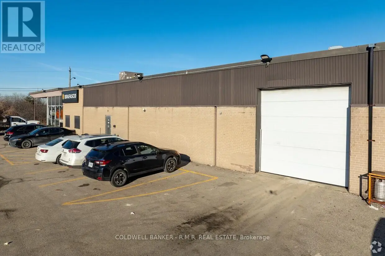 75 City View Drive, Toronto, Ontario  M9W 5A5 - Photo 3 - W11947102