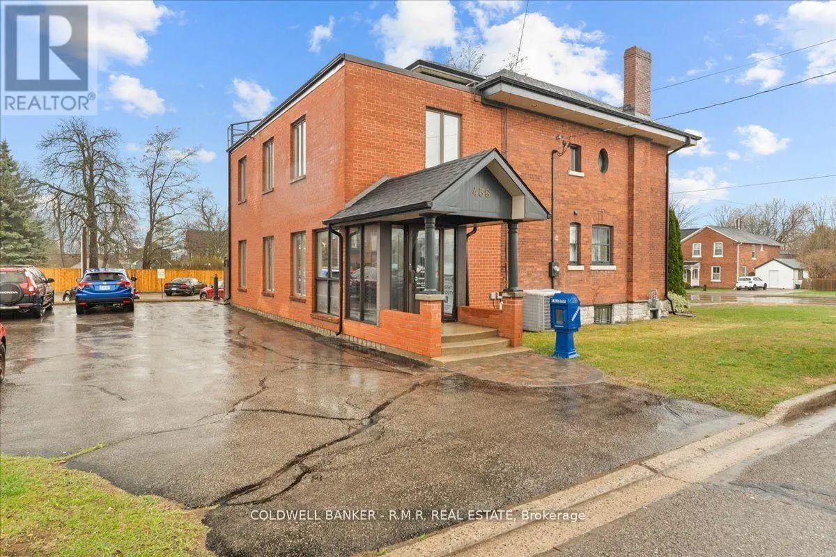 Upper - 438 Division Street, Cobourg, Ontario  K9A 5Y5 - Photo 2 - X11960531