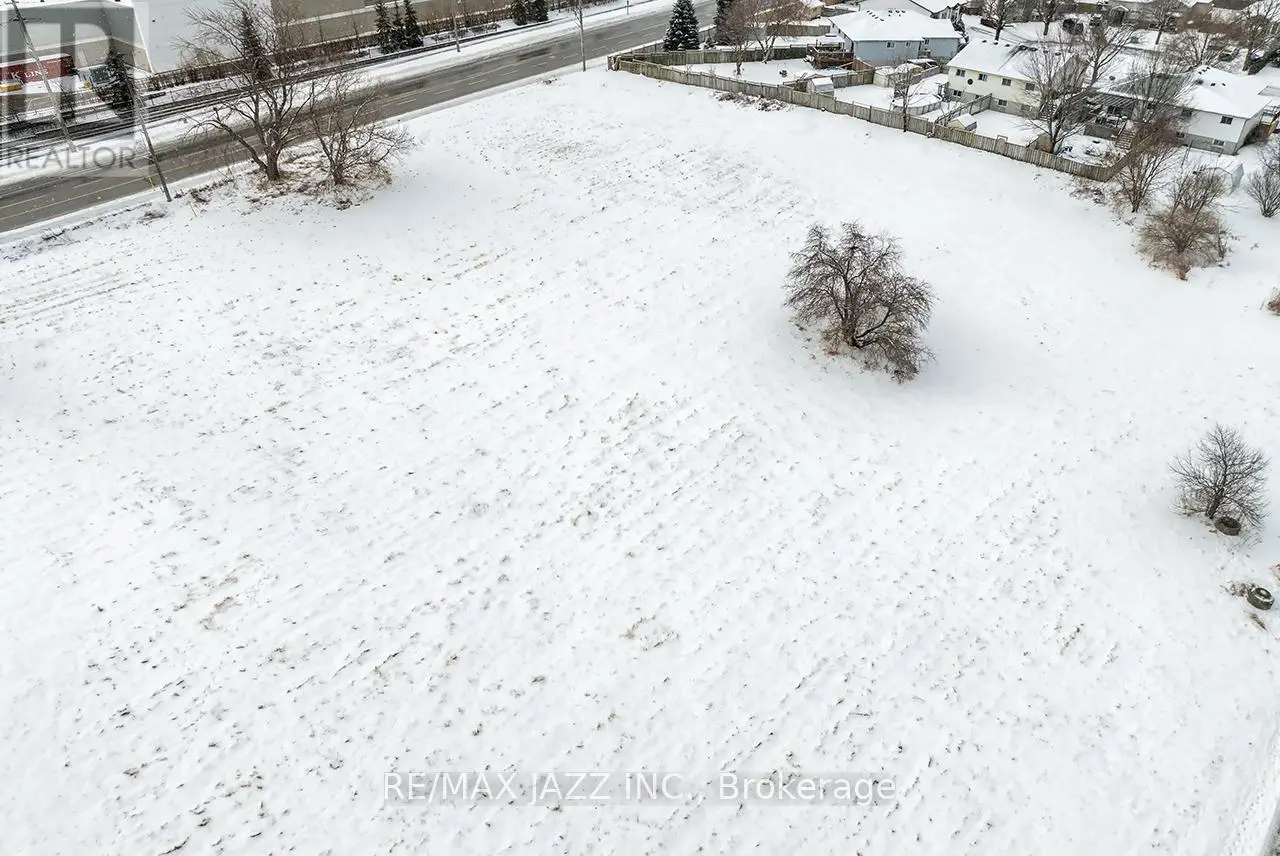 200 Baseline Road W, Clarington, Ontario  L1C 4K9 - Photo 2 - E11962889