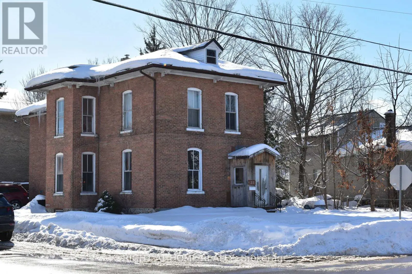 23 Glenelg Street W, Kawartha Lakes, Ontario  K9V 2T9 - Photo 3 - X11964003