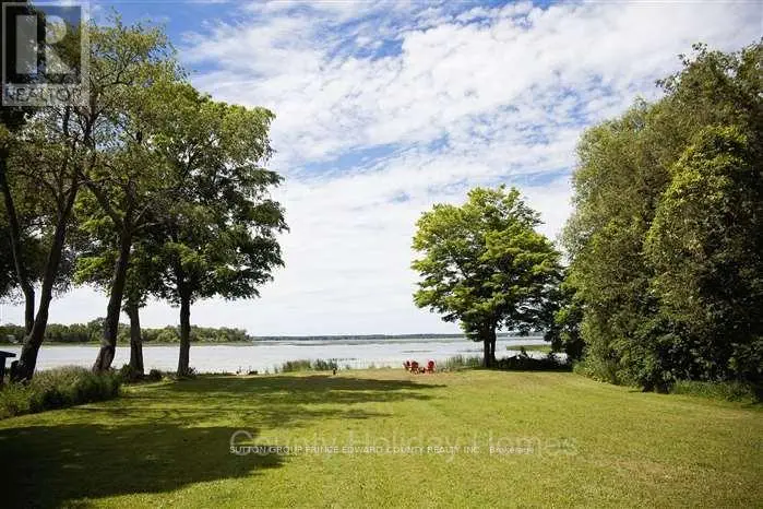 1300 County Road 18 Road, Prince Edward County, Ontario  K0K 1P0 - Photo 2 - X11978934