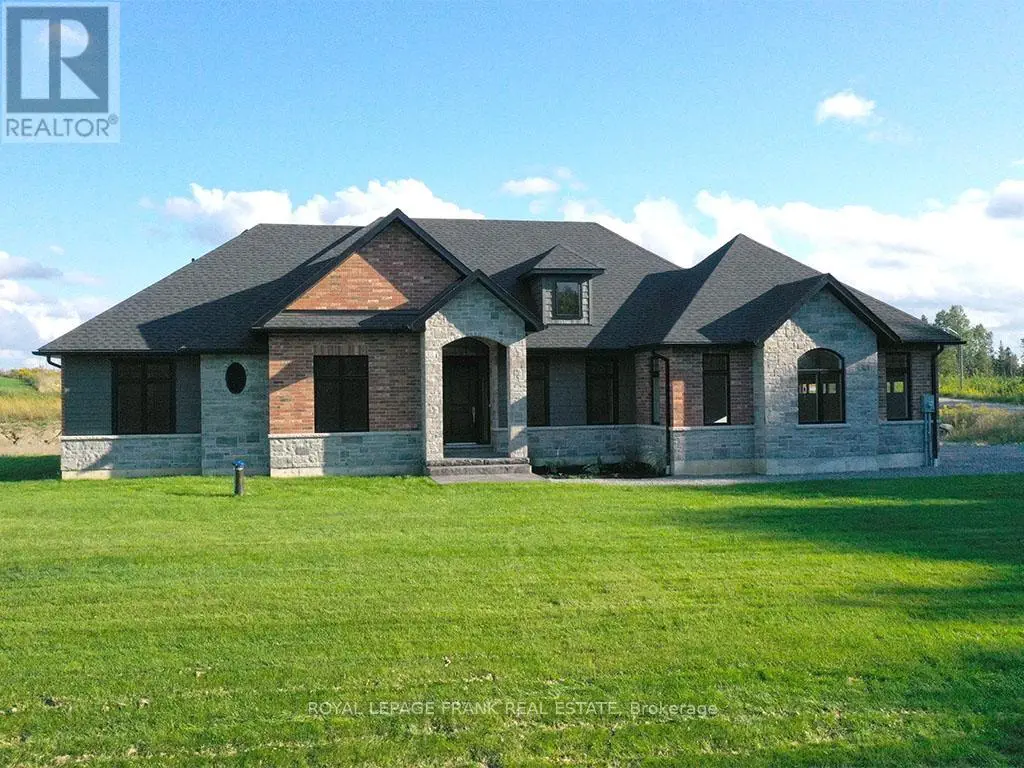 18 Avalon Drive, Kawartha Lakes, Ontario  K0M 1N0 - Photo 2 - X9374164