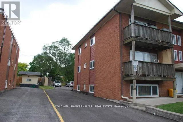 439 Austen Court, Oshawa, Ontario  L1H 6K7 - Photo 2 - E11982214
