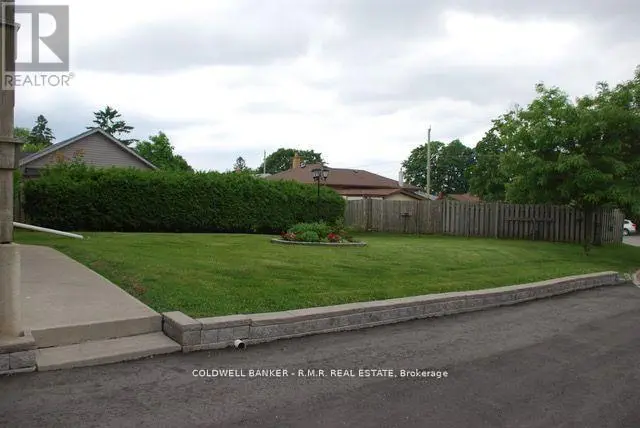 439 Austen Court, Oshawa, Ontario  L1H 6K7 - Photo 3 - E11982214