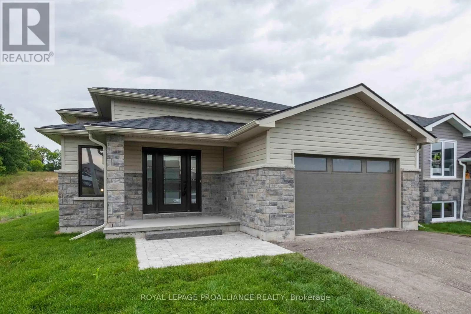 77 Meagan Lane, Quinte West, Ontario  K0K 2C0 - Photo 1 - X11982622
