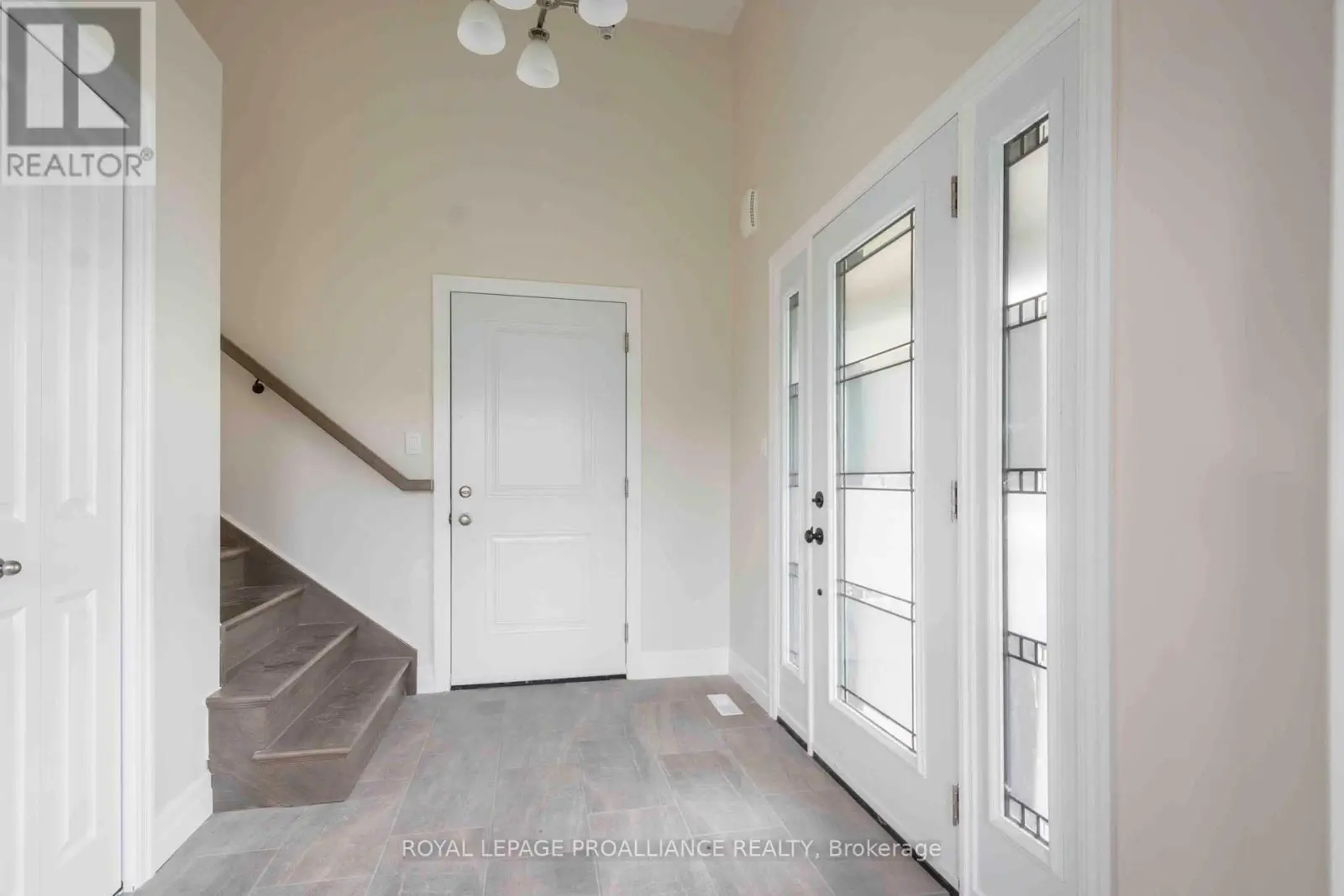 77 Meagan Lane, Quinte West, Ontario  K0K 2C0 - Photo 3 - X11982622