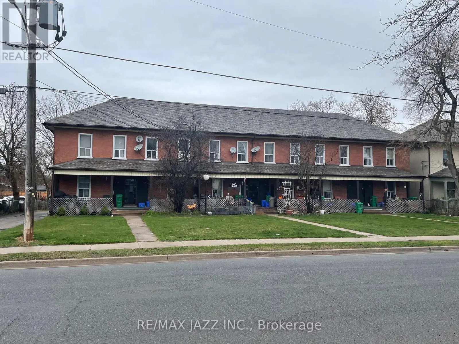 210-220 Perry Street, Peterborough Central, Ontario  K9J 2J2 - Photo 2 - X11984992