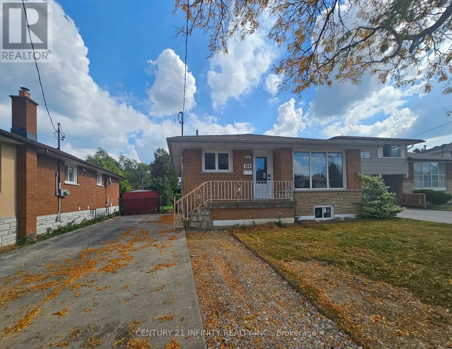 109 Purdy Crescent, Hamilton, Ontario  L9A 3B5 - Photo 2 - X11985863