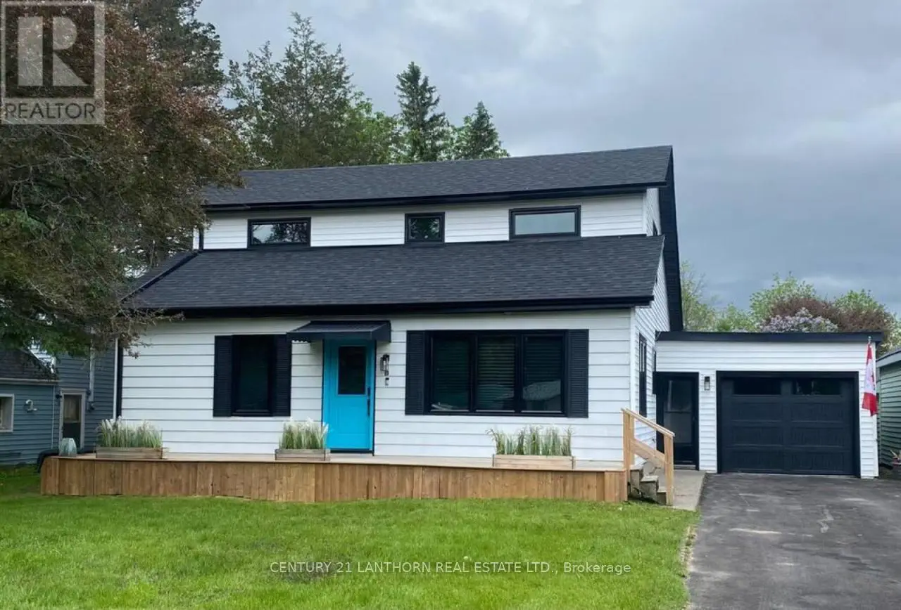 39 Fawcett Avenue, Prince Edward County, Ontario  K0K 2T0 - Photo 2 - X11979831