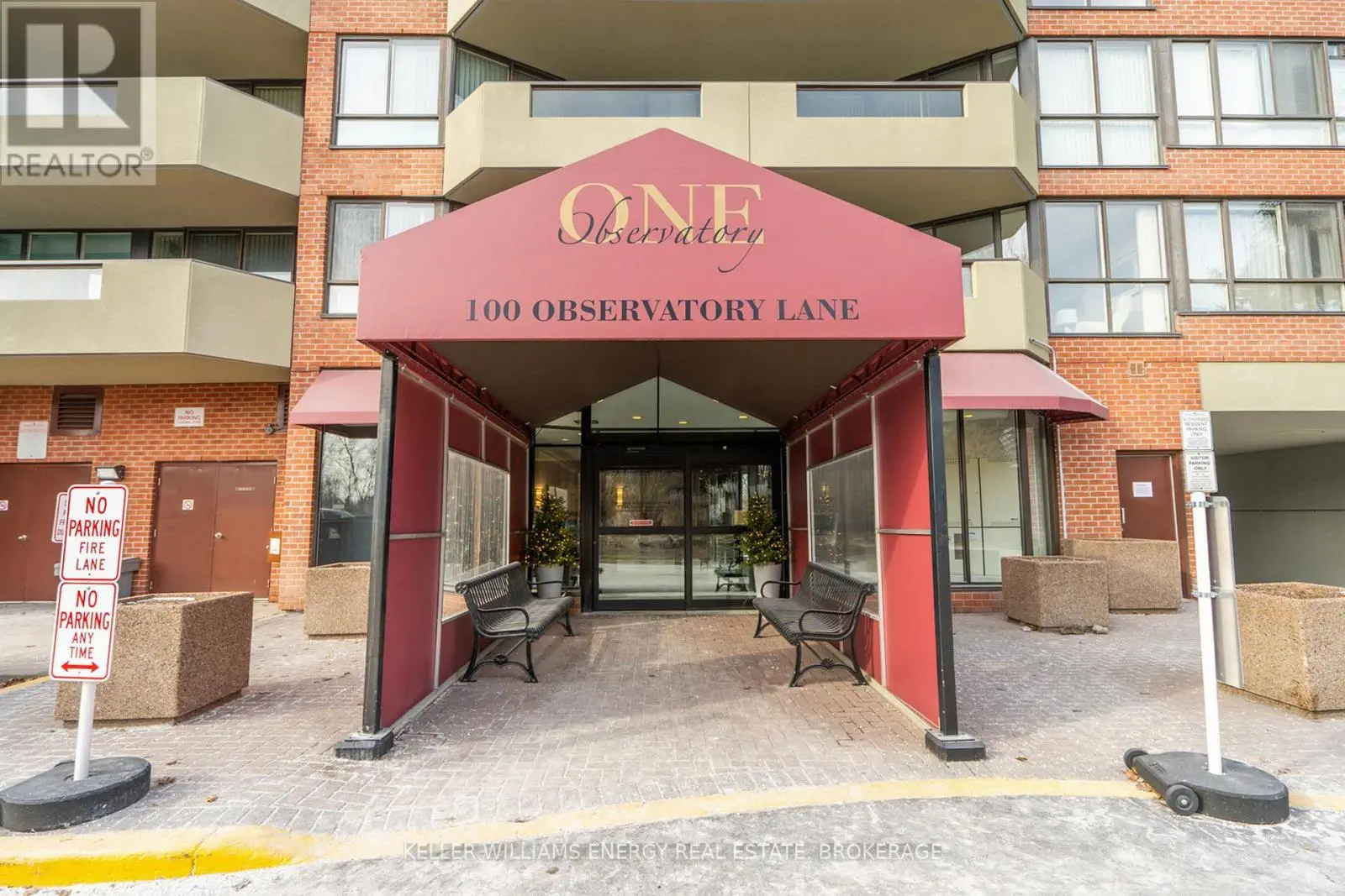 312 - 100 Observatory Lane, Richmond Hill, Ontario  L4C 1T4 - Photo 3 - N11989804